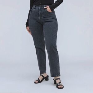 Everlane Women's Black Wash Curvy 90’s Cheeky Straight Jean Organic Cotton